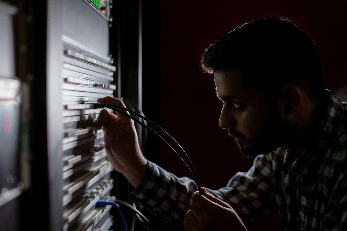 Maintenance informatique sur site pour professionnels à Lyon